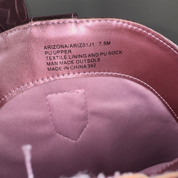 Madden Girl Tall Western Boots Size 7.5
Metallic Pink New - Picture 10 of 12